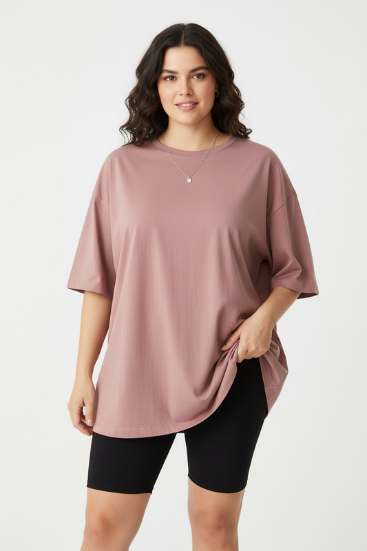 Mannequin curvy en t-shirt rose